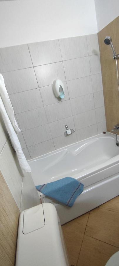 Hotel Riga Αράντ Εξωτερικό φωτογραφία