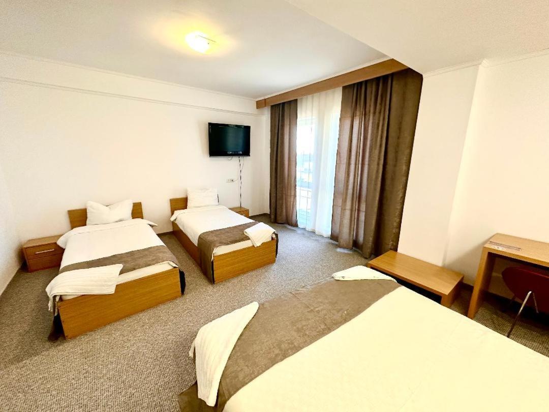 Hotel Riga Αράντ Εξωτερικό φωτογραφία
