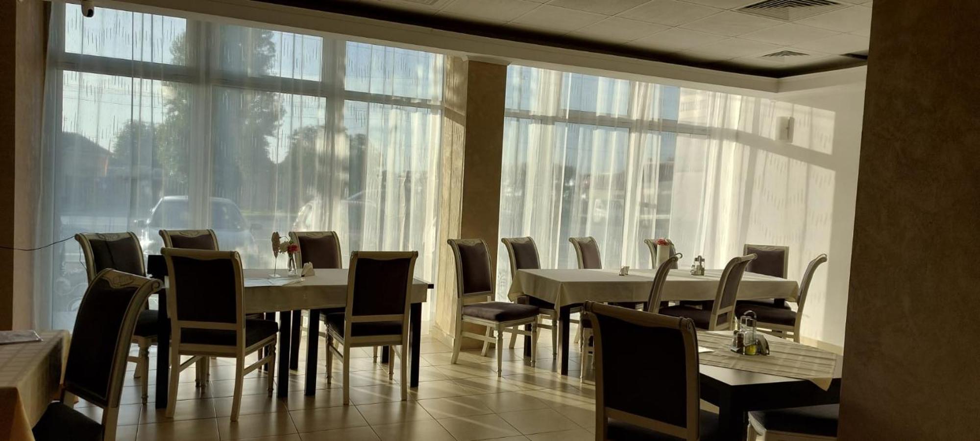 Hotel Riga Αράντ Εξωτερικό φωτογραφία